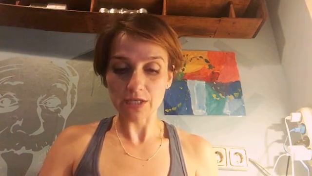 Цветочная корзина из трикотажной пряжи