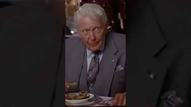 Почему люди критикуют других?