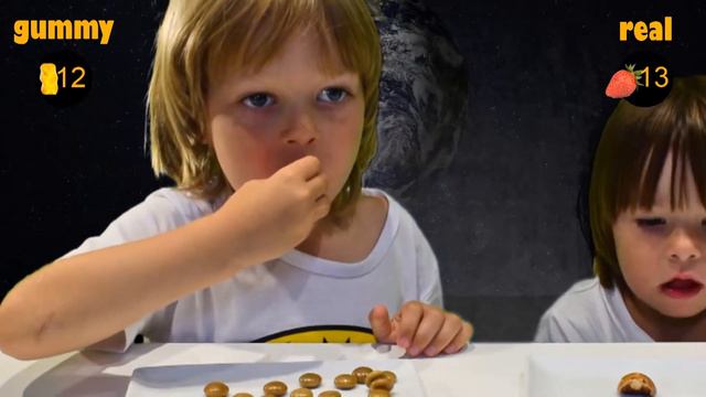 Обычная Еда против Мармелада Челлендж! Haribo Cola Real Food Vs Gummy Food  Challenge