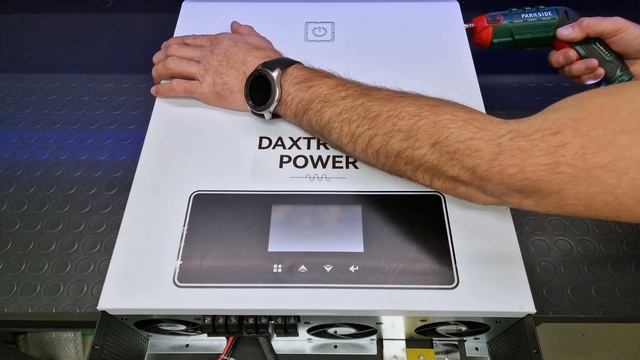 Daxtromn AGH 10.2KW Plus ON / OFF Grid Hybrid Inverter With Dual MPPT 2 X 18A