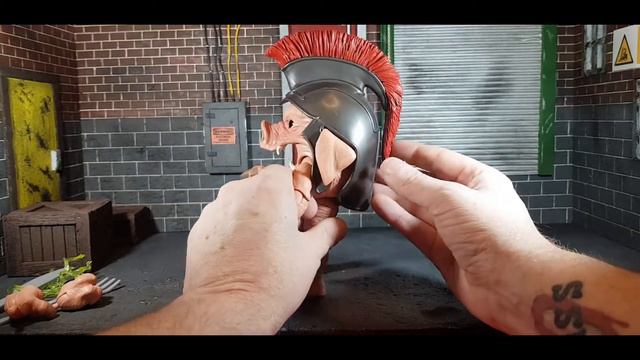 Power Rangers Lightning Collection Pudgy Pig Deluxe Figure Review (Found At TK Maxx)