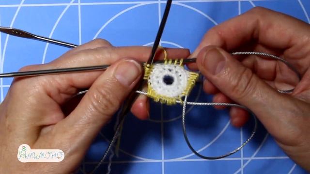 Как продолжить на спицах связанное крючком ***  How To Pick Up Crochet Stitches For Knitting
