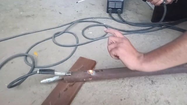 स्टील के पतले पाइप पर बिना गड्ढो के वेल्डिंग कैसे करें। Welding On Thinner Pipe, How To Set Current