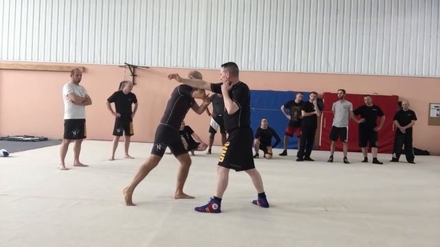 Panantukan: Vertical Gunting Variations