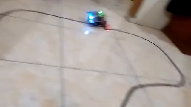 Line Follower Microcontroller Sederhana
