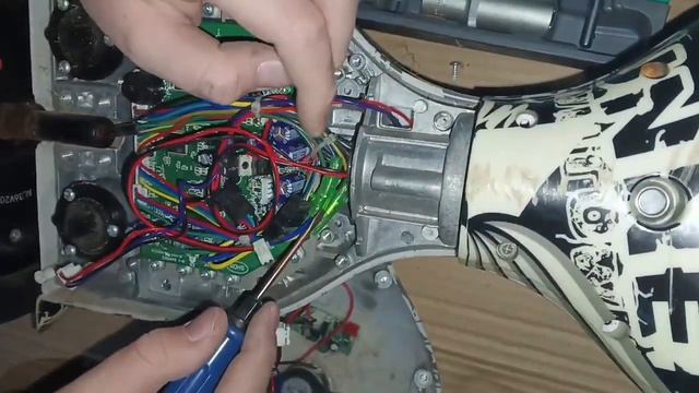 Тесла в гараже 1 часть