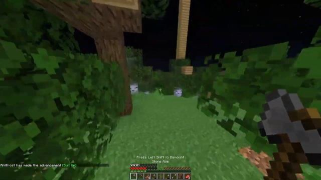 САМЫЙ БЕЗУМНЫЙ МОМЕНТ ЗА ВСЮ ИСТОРИЮ МАЙНКРАФТА!!!! дрим жостко прыгнул и скрафтил лодку в полете!!