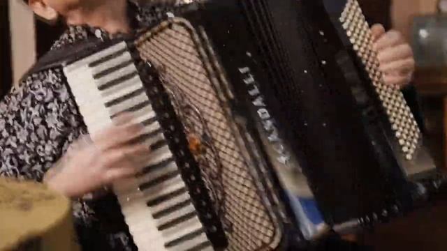 Александр Чудновский. Если у вас нету тети.mp4