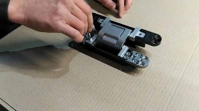 Регулировка 3D петель со смещением