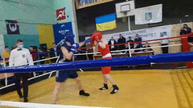 (Ивано-Франковск) Данилюк Vs Медведь 1 раунд