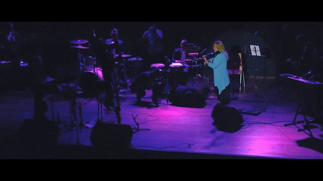 LA VIA DOLOROSA  AIRES DE UNCION  (FEAT JACQUELINE BAEZ VIOLIN)