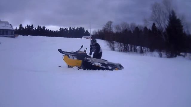 SNOWMOBILE 2013 Quebec