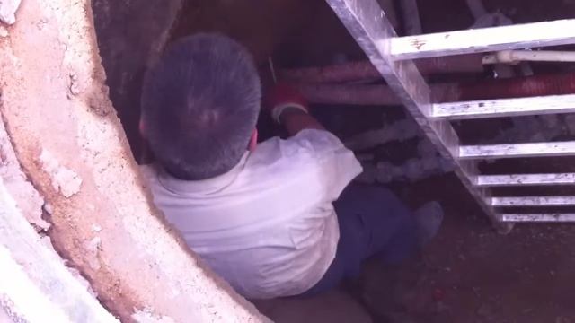 Гидроизоляция колец колодца сухими смесями МаСт, подготовка