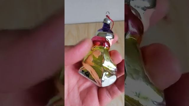 Мальчик на санках ёлочная игрушка