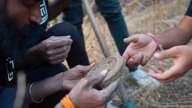 We Found GOLD...? सच में खजाना मिल गया ! Gold Treasure Hunt Challenge...72 Hours