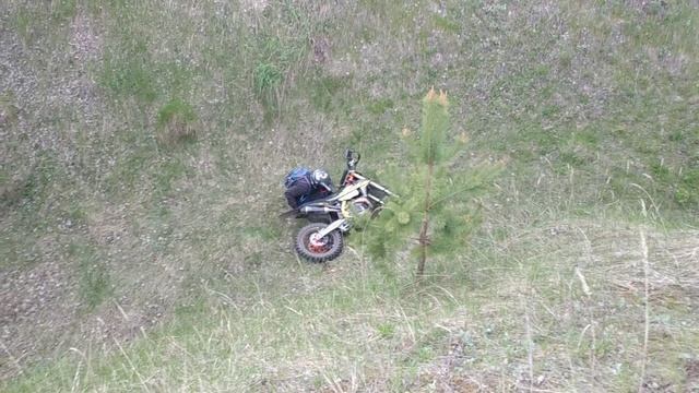 VID_20230514_140950.mp4