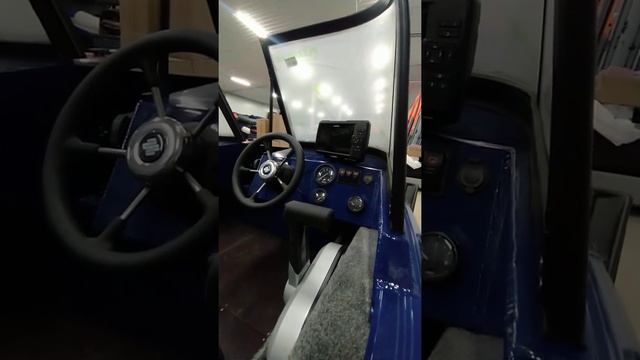 Windboat 4.5 установка доп оборудования и мотор.
