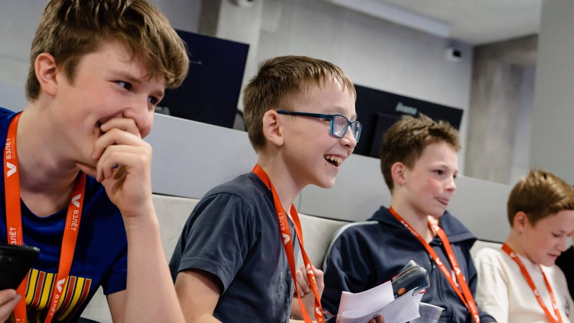 Ed0f7930fe171a0a7ece627d5a75872b