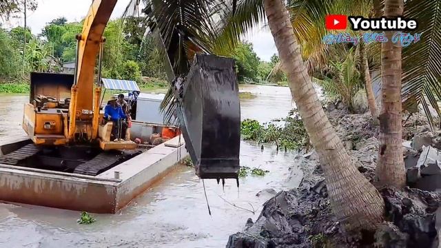 Xáng Múc Bơi Trên Sông - SUMITOMO-S280 Nói Cần Gấp đất.