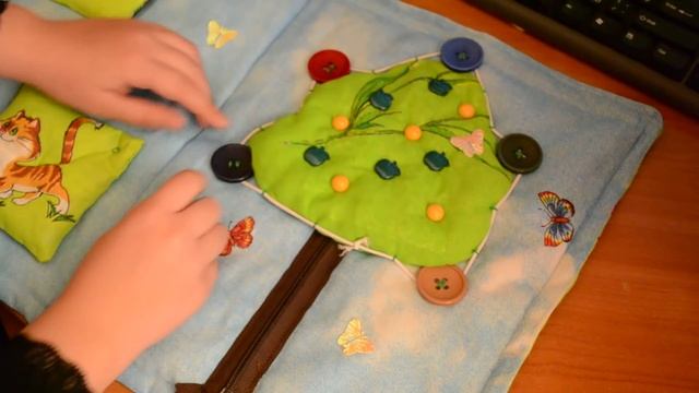 Развивающая игрушка своими руками.