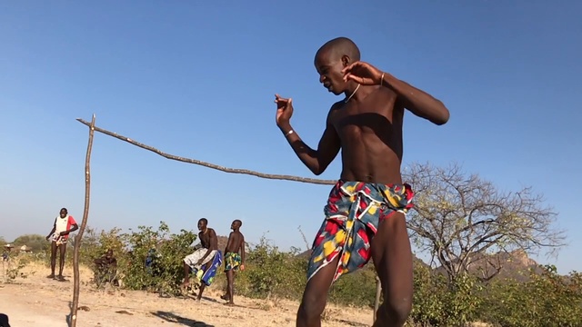 Eefdc0b53d147b378e51a551e2817c28