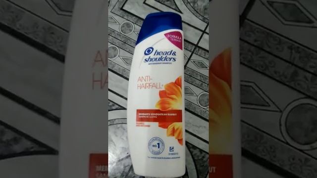 Head & Shoulders | ANTI-DANDRUFF SHAMPOO | ANTI-HAIRFALL #shorts.