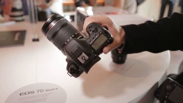 Canon 7D Mark II - Hands On