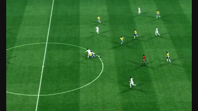 Great Goal Of Hulk In PES 2012