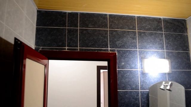 Двухкомнатная квартира, минимальная плата за обслуживание — последний этаж