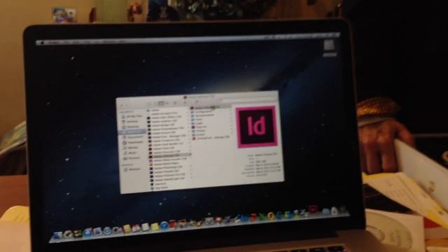 Unboxing Mac Book Pro Retina Display