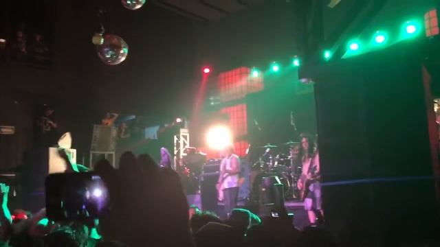 Nofx - Radio (Rancid Cover) Live At C3 Stage 2015 (GDL, México)