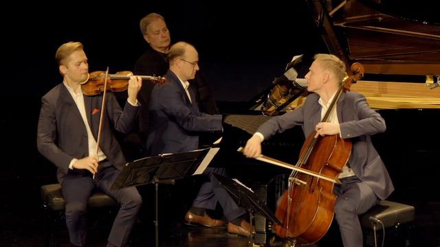 Claude Debussy - Piano Trio In G Major (1879) 4.mov.