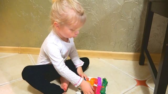 ВСЕ В ПЛАСТЕЛИНЕ. СОФИЯ ЧУДИТ. БРАТЬЯ В ГАДЖЕТАХ. БРОС ШОУ ГЕЙМС.