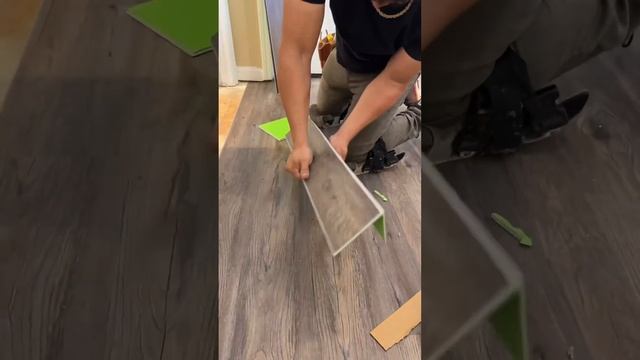 SPC Flooring #viral #foryou #construction #flooring #parati #hardwoodflooring #atlanta #georgia