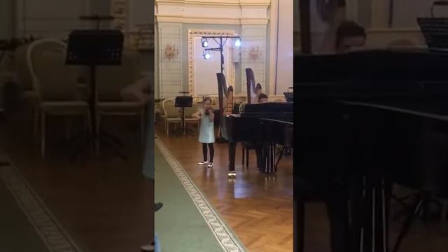 А. Вивальди Концерт A- Moll, ч 1