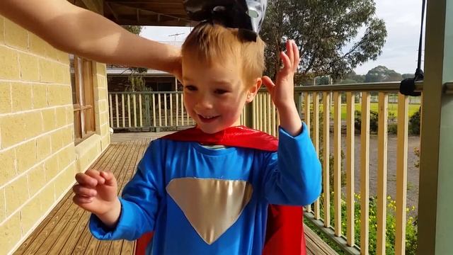 СУПЕРМЕН ФАН ПЕРЕОДЕВАНИЕ Superherokids Dressing Up