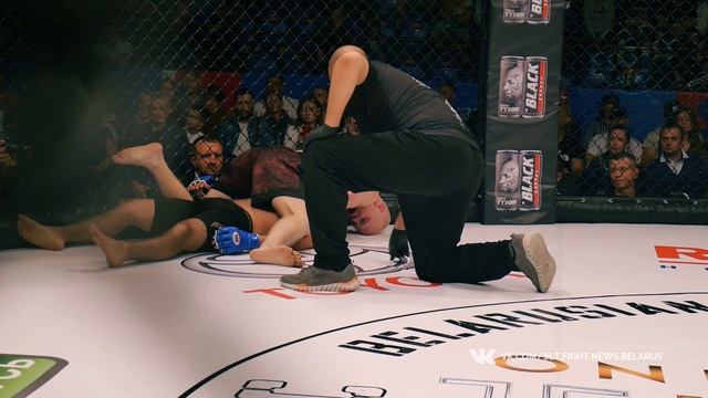 Боец уснул от удушки. Жёсткая гильотина  ММА / MMA