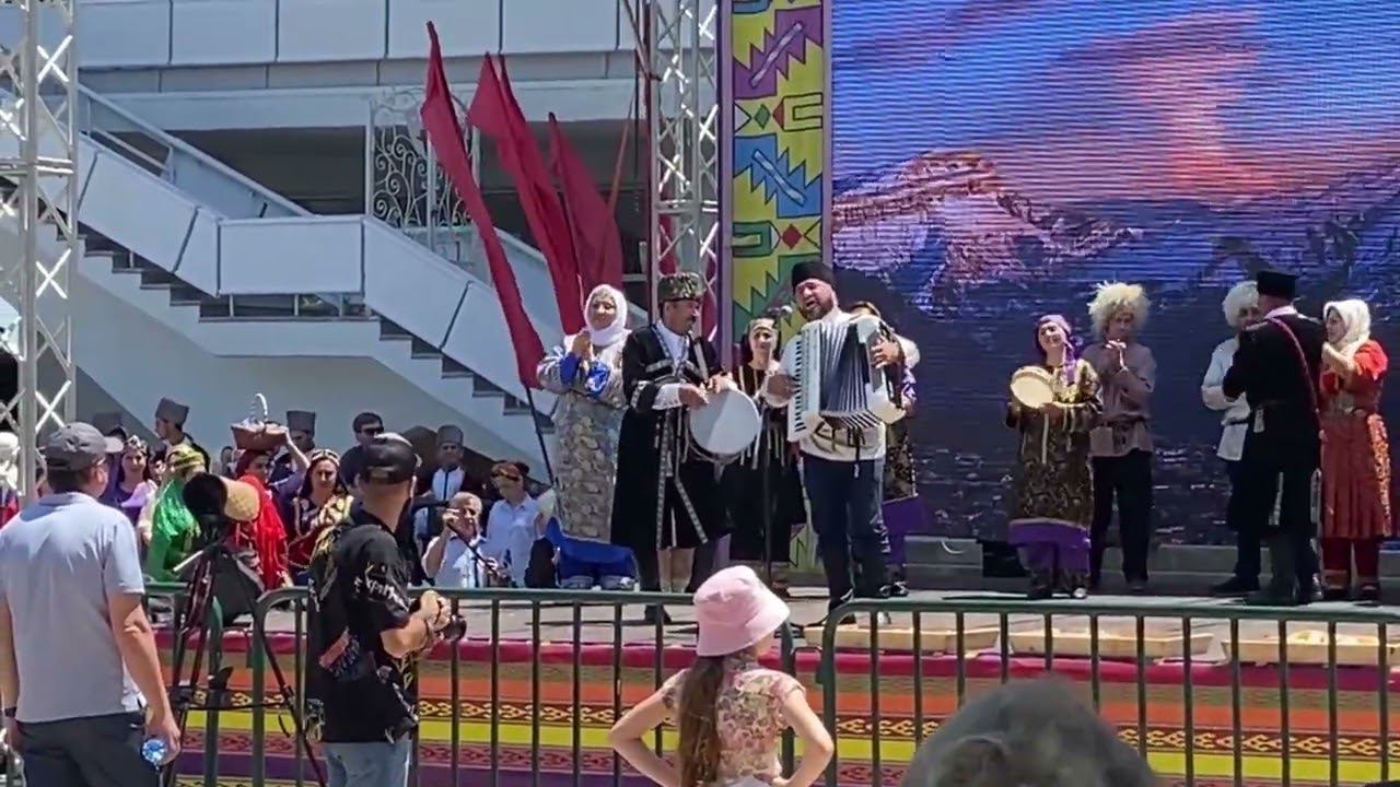 8145ef5cd11d33f55c3db07434685c2d