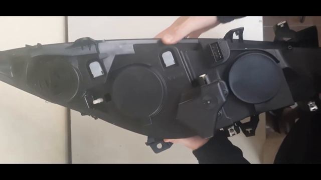 OPTICA PEUGEOT 307 2006 A 2012 MARCA VALEO