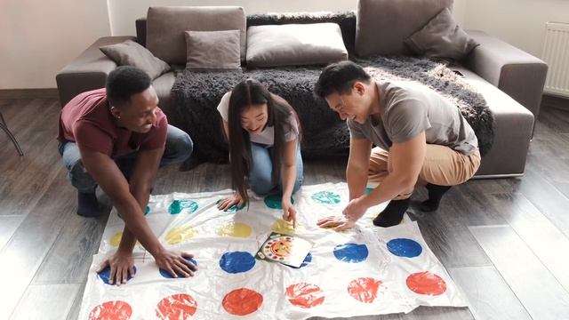 ЧТО ДЕЛАТЬ КОГДА СКУЧНО? ТОП 5 лучших настольных игр