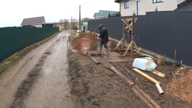 утопили все лампочки 220 замыкание в колодце