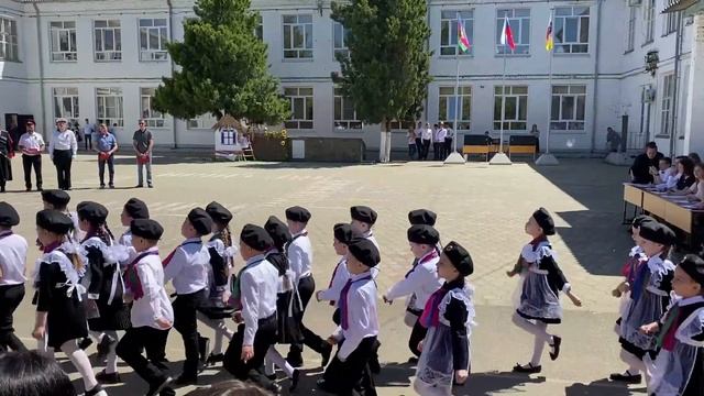 Станица Елизаветинская Ярмарка Школа 75