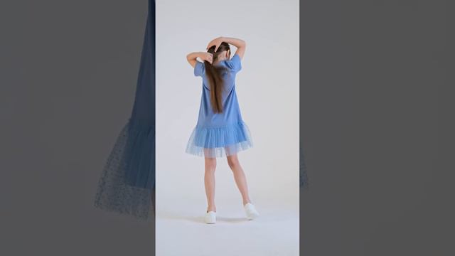 Платье детское для девочки летнее голубое с коротким рукавом и юбкой из фатина