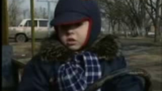 Серьёзный малой даёт интервью