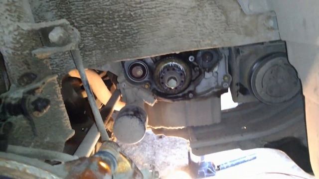 Замена ремня ГРМ и помпы