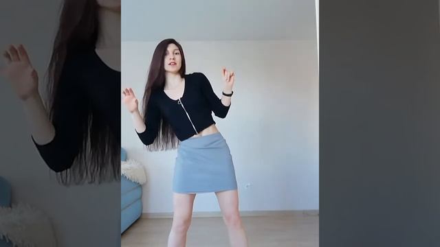 Как делать боковые волны в танцах - корпус и бедра