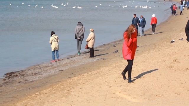 Анапа 15 апреля - Море, пляж и парк