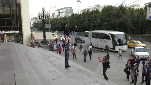 Разминка циркового артиста