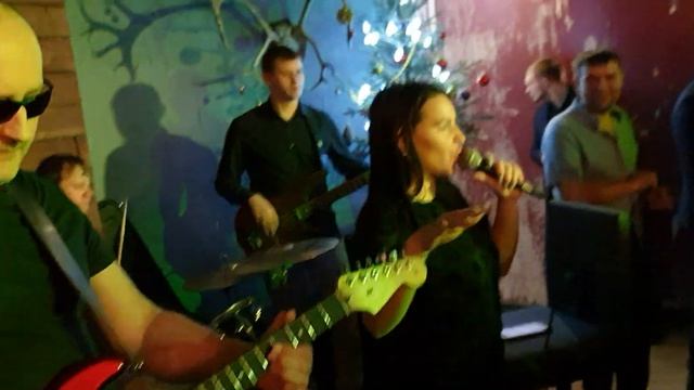 B738fcb6f49d8fd748f5fab8384bd81f