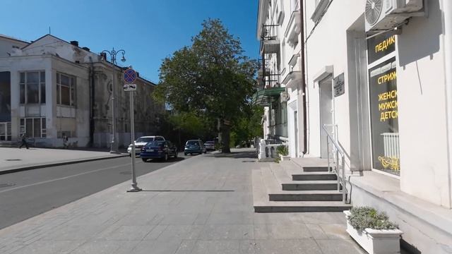 Севастополь Площадь Ушакова идем в магазин Mi92 ул  Адмирала Октябрьского, 9